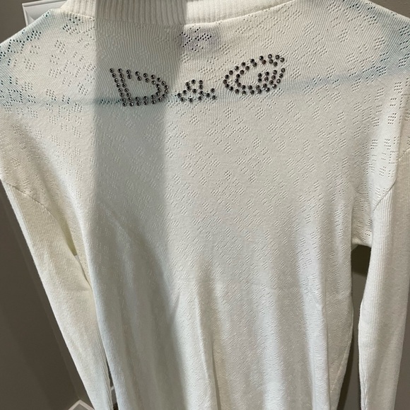 Authentic Dolce & Gabbana sz Xlarge but fits like a s/m lace sweater! - Picture 5 of 5